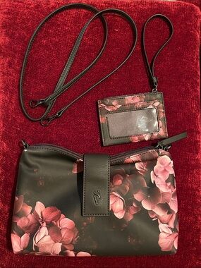 Simply Vera Vera Wang Black Floral Crossbody / Clutch + Wristlet Set | NWOT